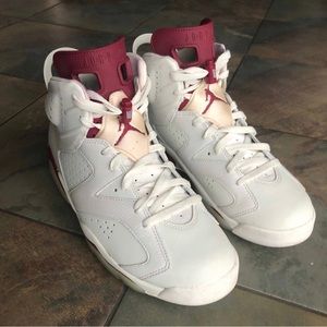 Air Jordan 6 Retro ‘Maroon’ 2015 (10.5US) USED